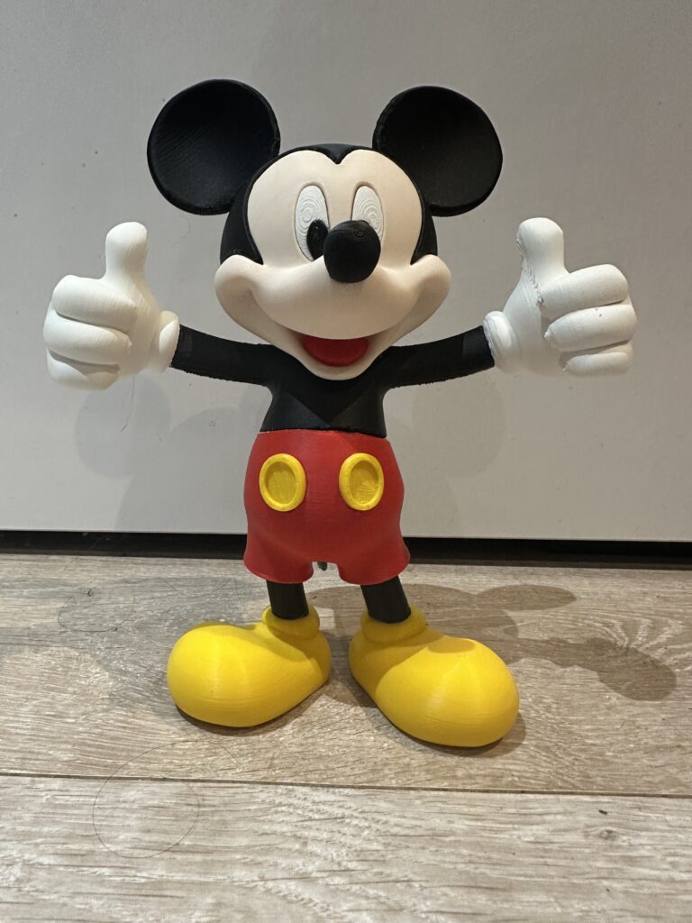 Figurine mickey